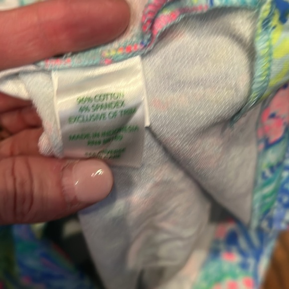 Lilly Pulitzer UPF 50+ Skipper Tunic Popover Mermaid Cove Medium NWT - Picture 7 of 10